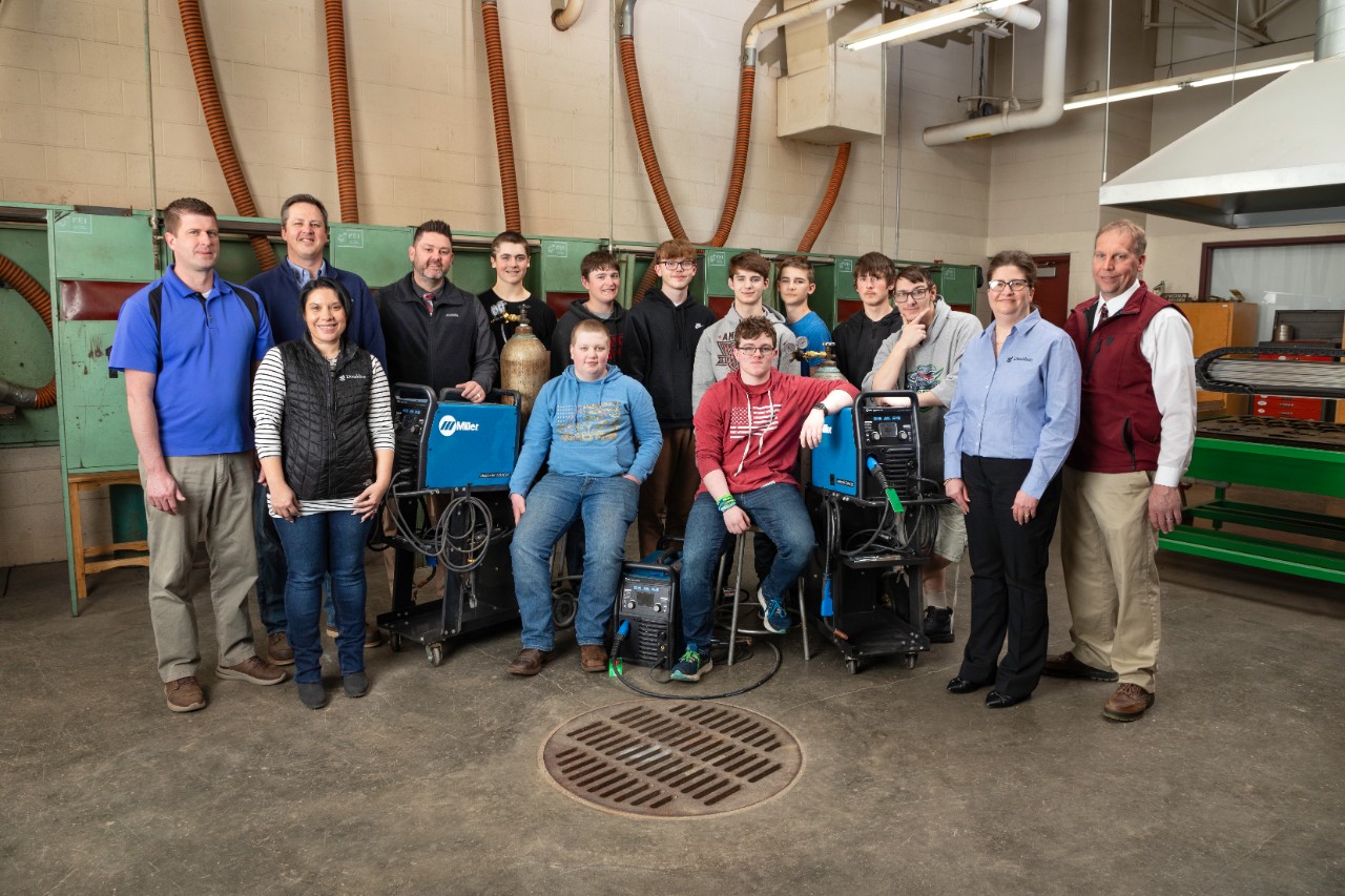 Elmwood School (Wisconsin) received a grant from the Foundation to help replace some of its welding equipment in a school metals lab.