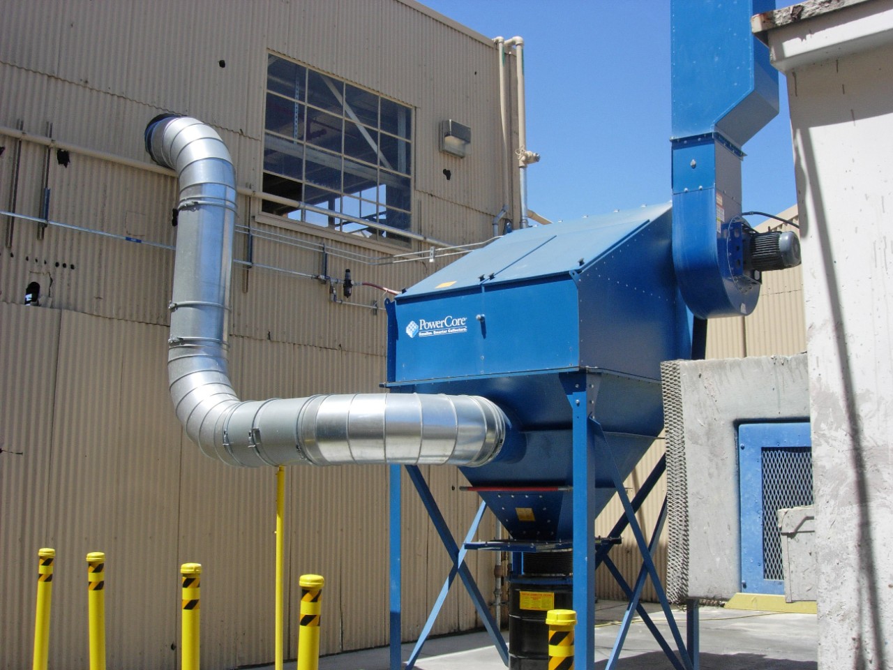 PowerCore CPC 12 Dust Collector installed at Kelly Moore Paint