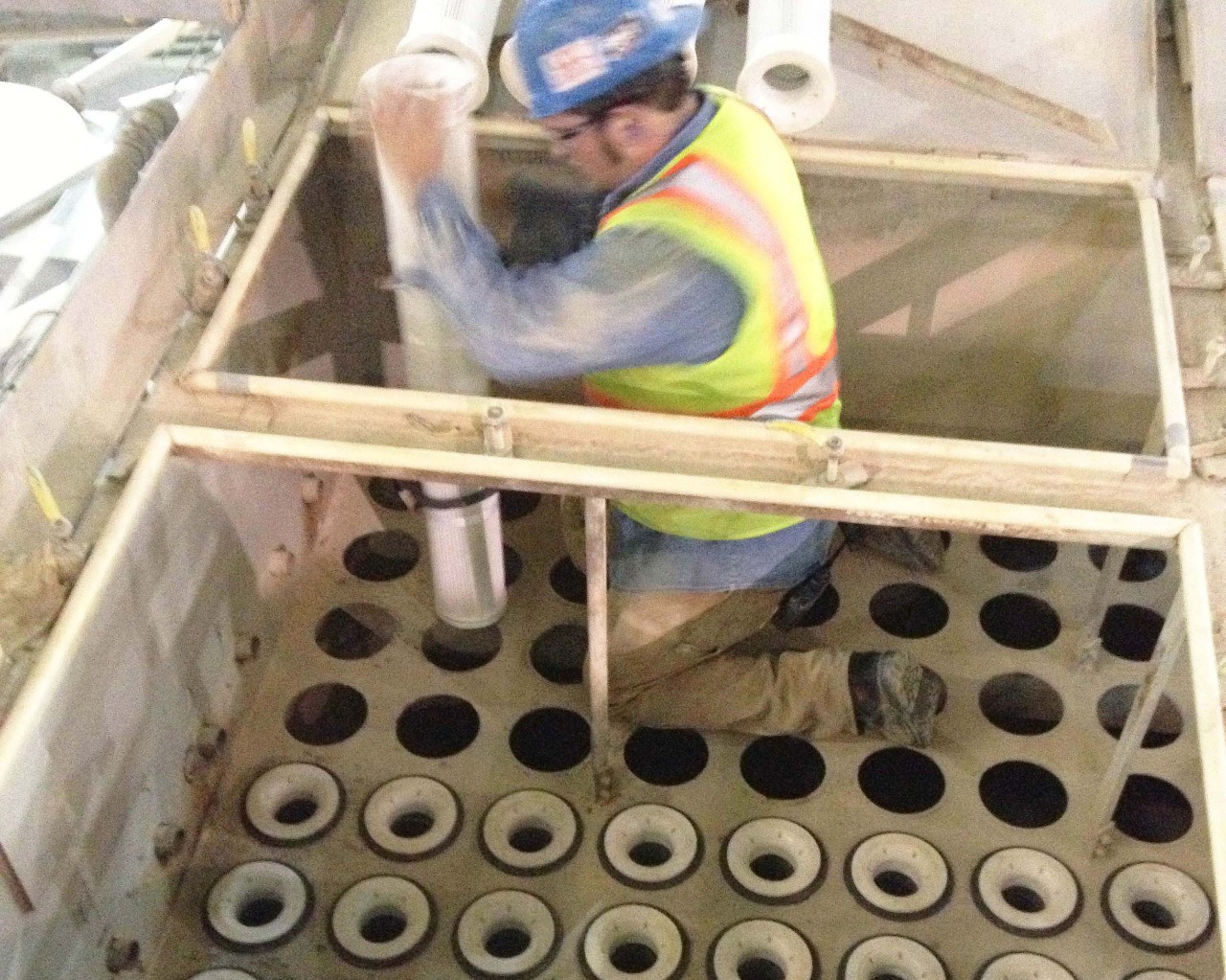 Figure 1: Pleated bags help reduce downtime costs