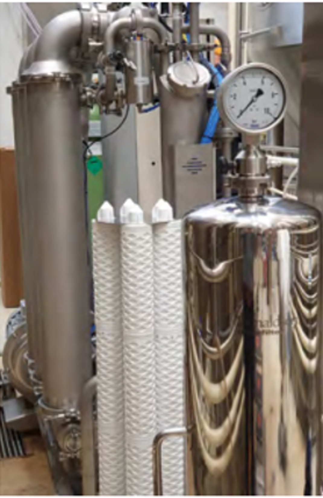 Carcasas de filtro sanitario PF-EG y filtros de líquidos LifeTec™ en fase de pruebas en Tornion Panimo OY.