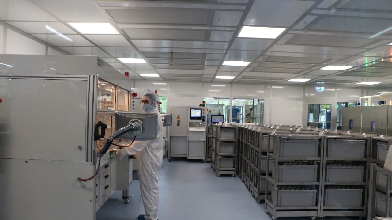 Figure 1 : La nouvelle installation de production avec salle blanche pour les filtres de liquides LifeTec de Donaldson en Allemagne.