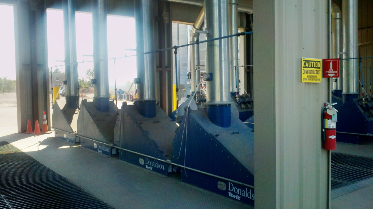 Четыре коллектора Donaldson Torit CPV-6 на карьере зерновоза